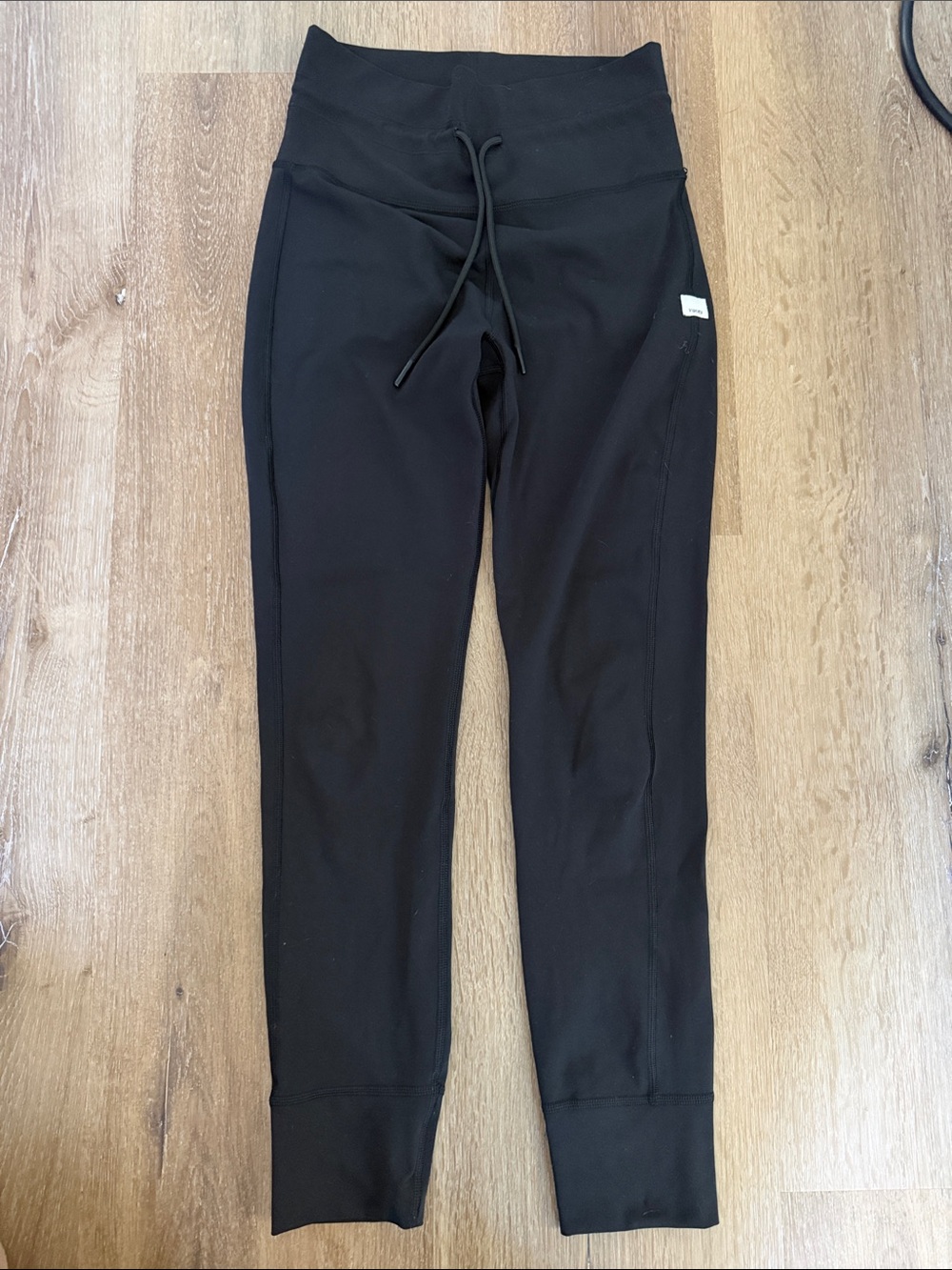 Vuori Black High-Rise Drawstring Performance Joggers